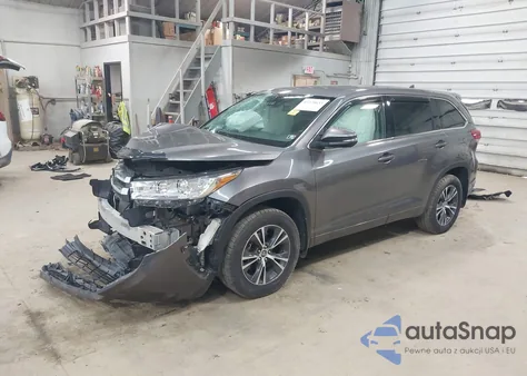2018 Toyota Highlander Le Plus from USA, damaged, VIN 5TDBZRFH1JS870497